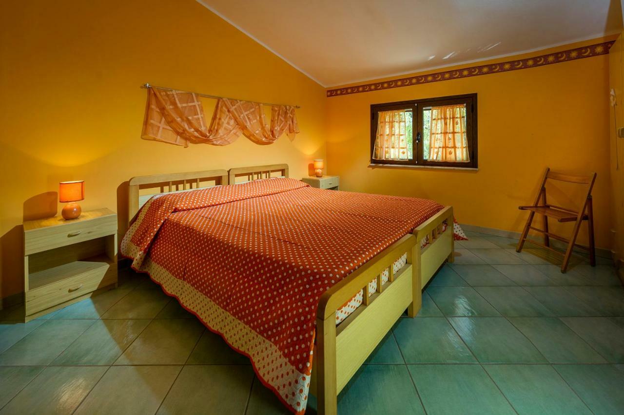 Villa Oasi Del Relax Кастелламмаре-дель-Гольфо Екстер'єр фото